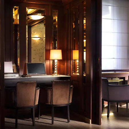 Splendid Etoile 4* Paris