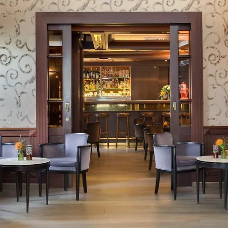 Splendid Etoile Hotel