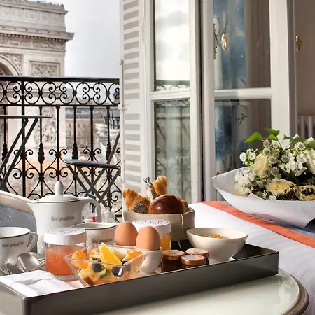 Splendid Etoile Hotel 4*