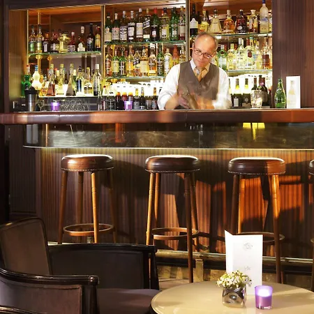 Splendid Etoile Hotel