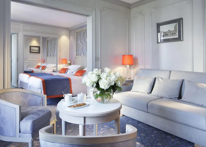 Hotell Splendid Etoile 4*