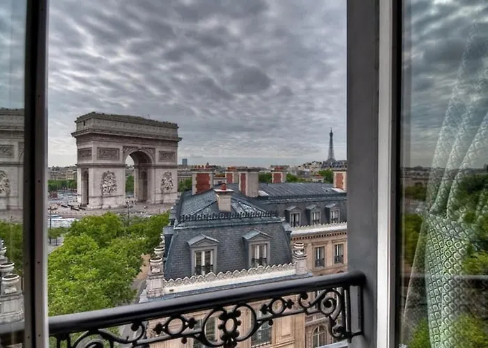 Splendid Etoile Hotel