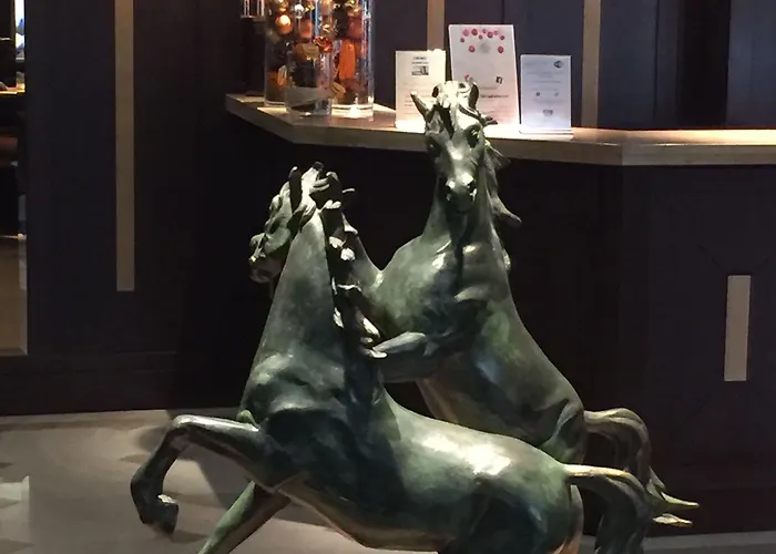 Splendid Etoile 4* Paris