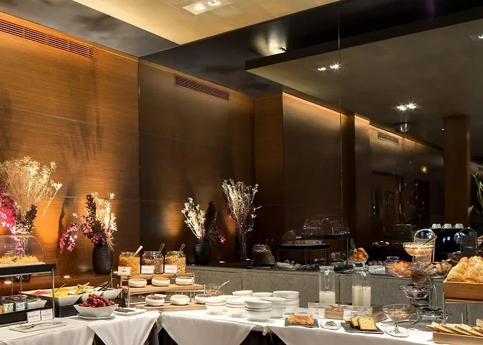 Splendid Etoile Otel 4*